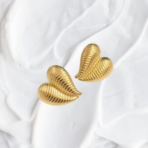 Aretes Corazones Acanalados